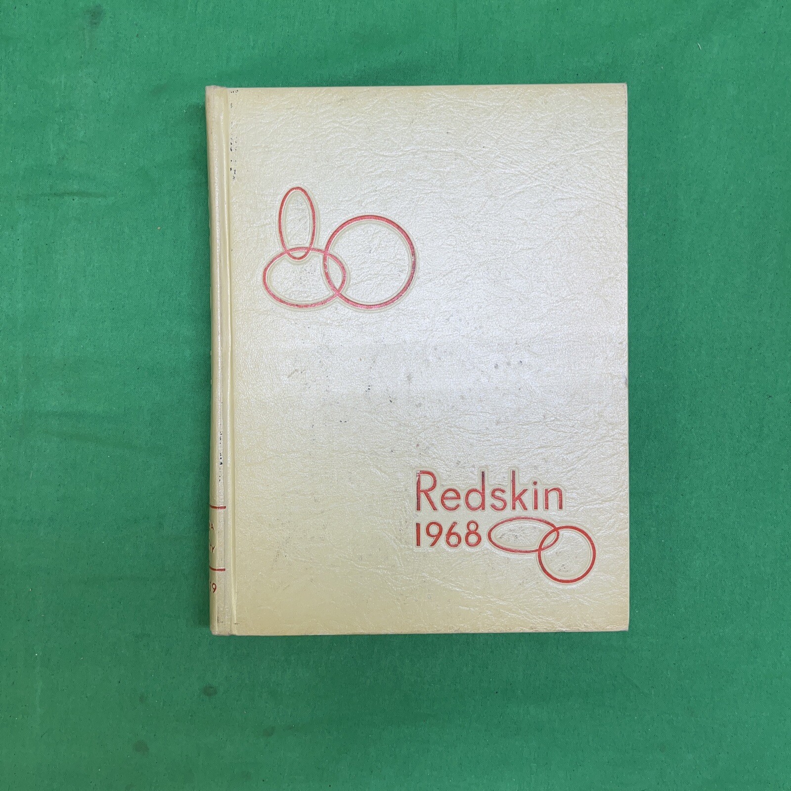 VERY GOOD 1968 Oklahoma State University Redskin Yearbook #B VERY GOOD 1968 Oklahoma State University Redskin Yearbook #B