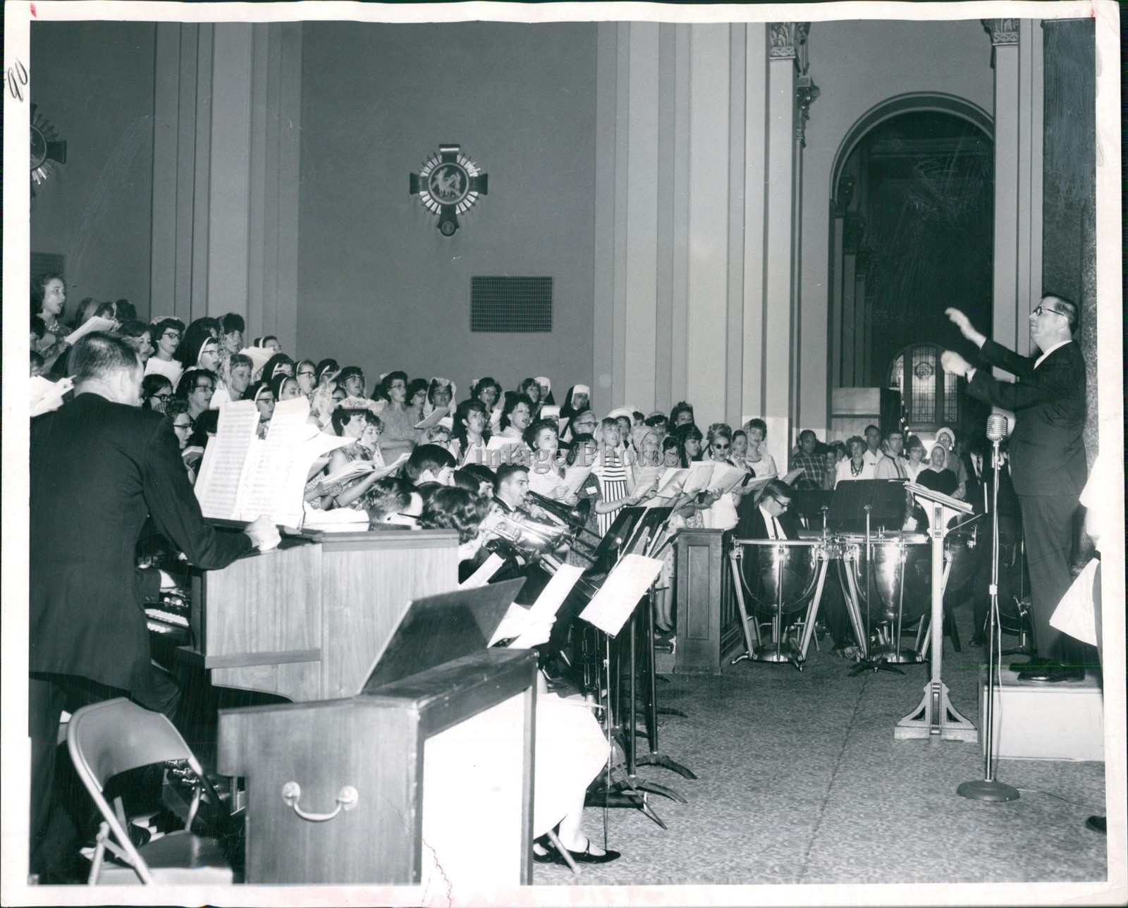 1967 Alexander Peloquin Mass Joy St James Cathedral Historic Vintage Photo 8x10