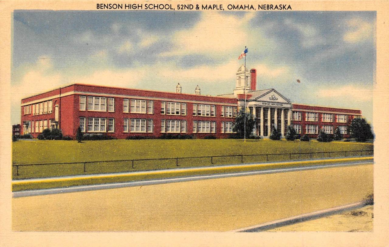 Omaha, NE Nebraska   BENSON HIGH SCHOOL~52nd & Maple   ca1940\'s Linen Postcard