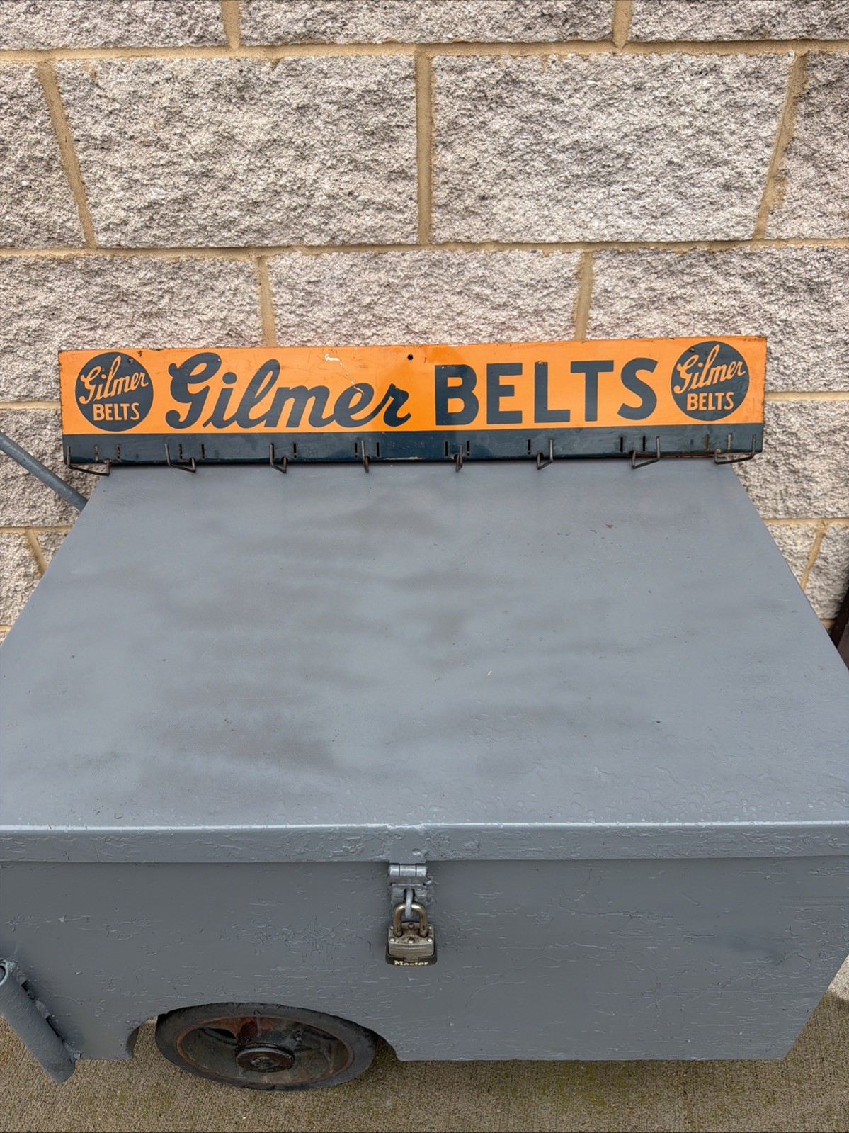 VINTAGE 1940's GILMER FAN BELTS SIGN DISPLAY RACK