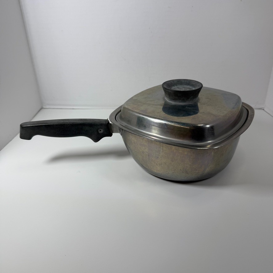 Vtg Aristo Craft 8\