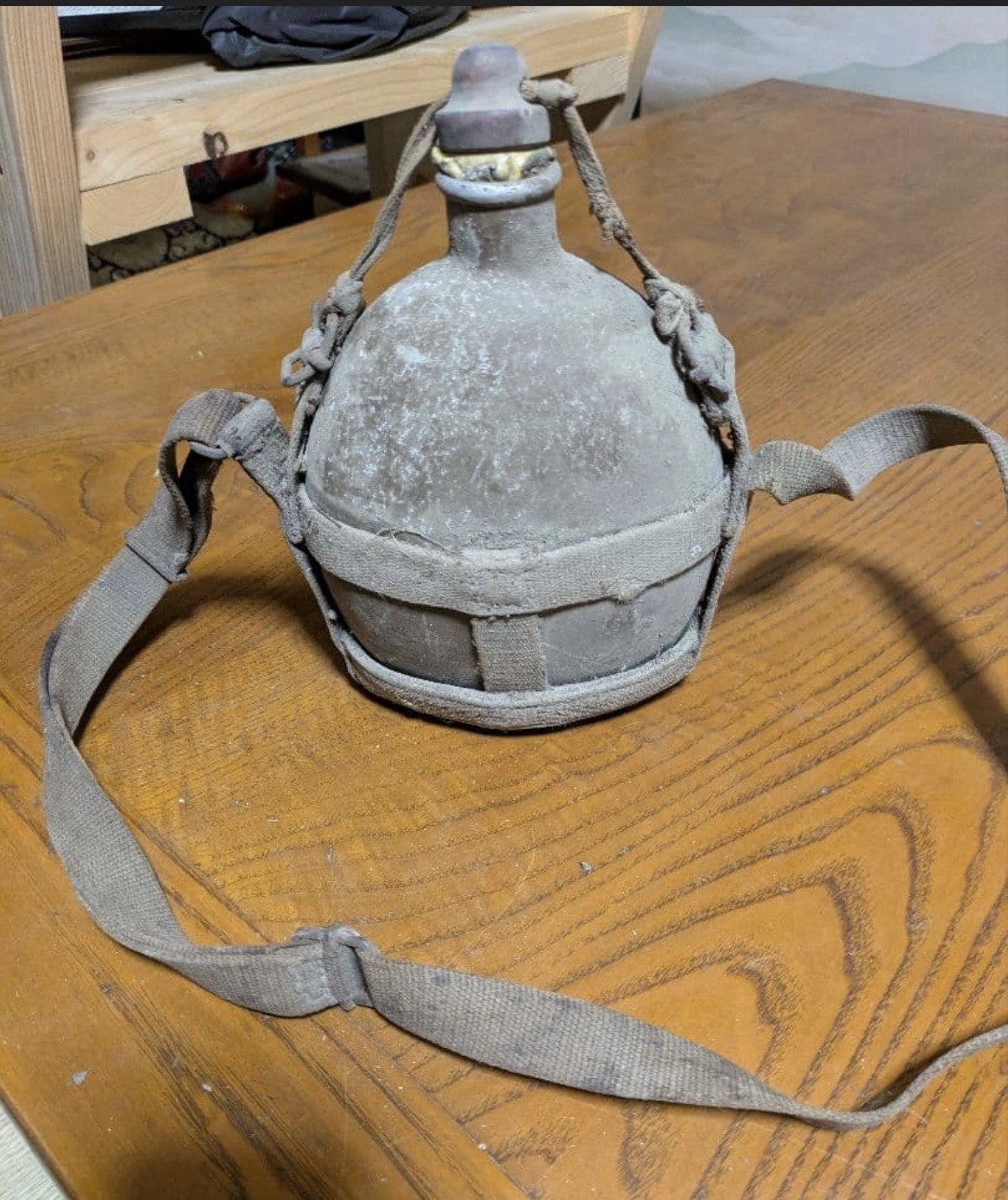WWII Imperial Japanese Army Canteen w/ Stopper Canvas Strap Original IJA Japan