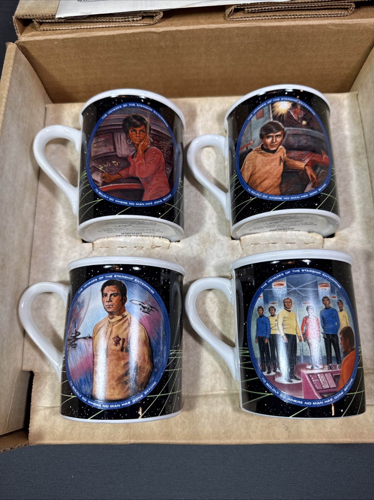 Vintage Star Trek 1983 Cups /Mug Kirk, Chekov, Uhura and Crew HamiltonCollection Vintage Star Trek 1983 Cups /Mug Kirk, Chekov, Uhura and Crew HamiltonCollection