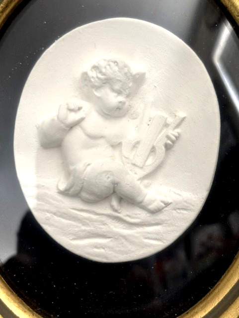 Sungott Art Studios Vintage Cherub with Harp Miniature High Relief Carving