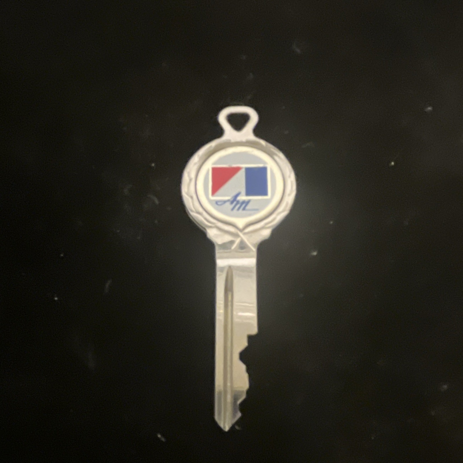 Vintage American Motors, White Gold Logo Enamel, RA – 4 Crest Key 1975