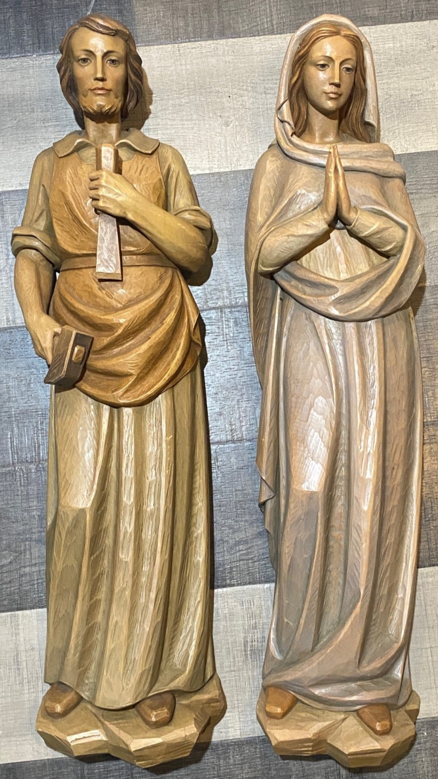 *** VINTAGE NUNS CONVENT ITALY WOOD-CARVED ST. JOSEPH & MARY WALL STATUES 30.25\