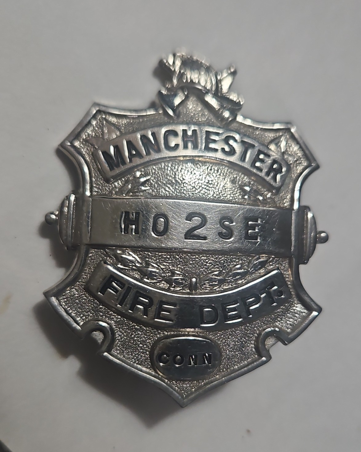 Vntage Obsolete MANCHESTER CONN CT HOSE 2 FIRE DEPT BADGE - 1-3/4\
