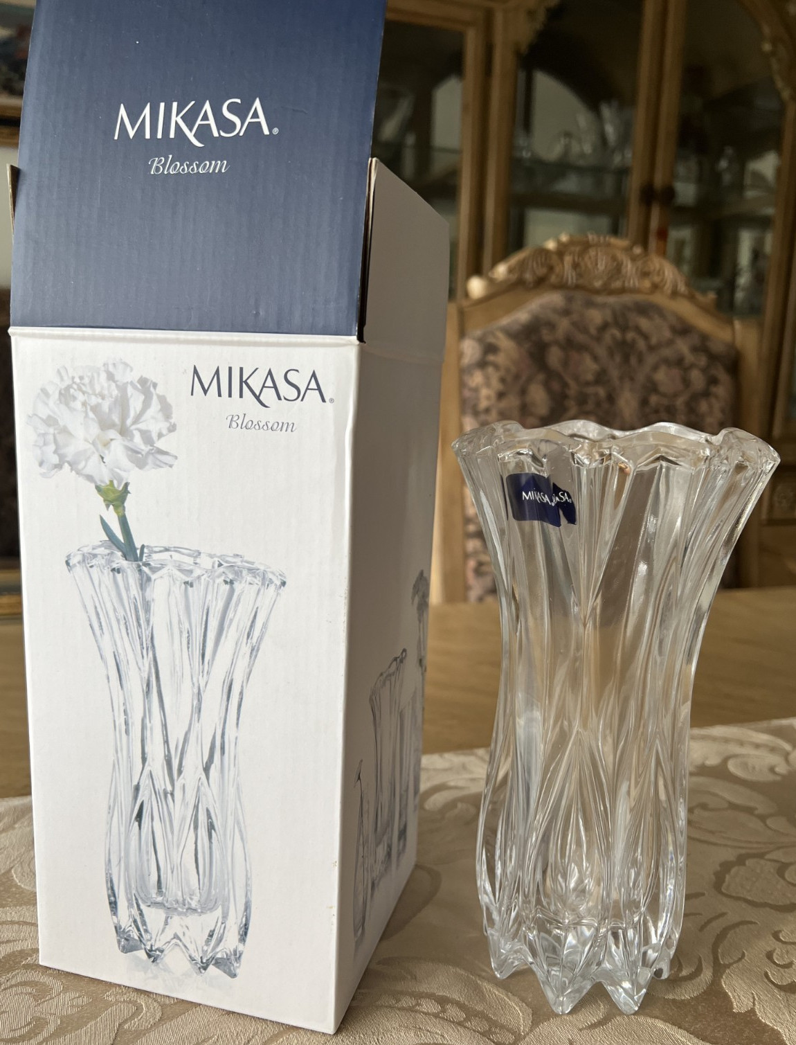 NIB Mikasa Palazzo Blossom 🔴Crystal Bud Vase Art Glass 8