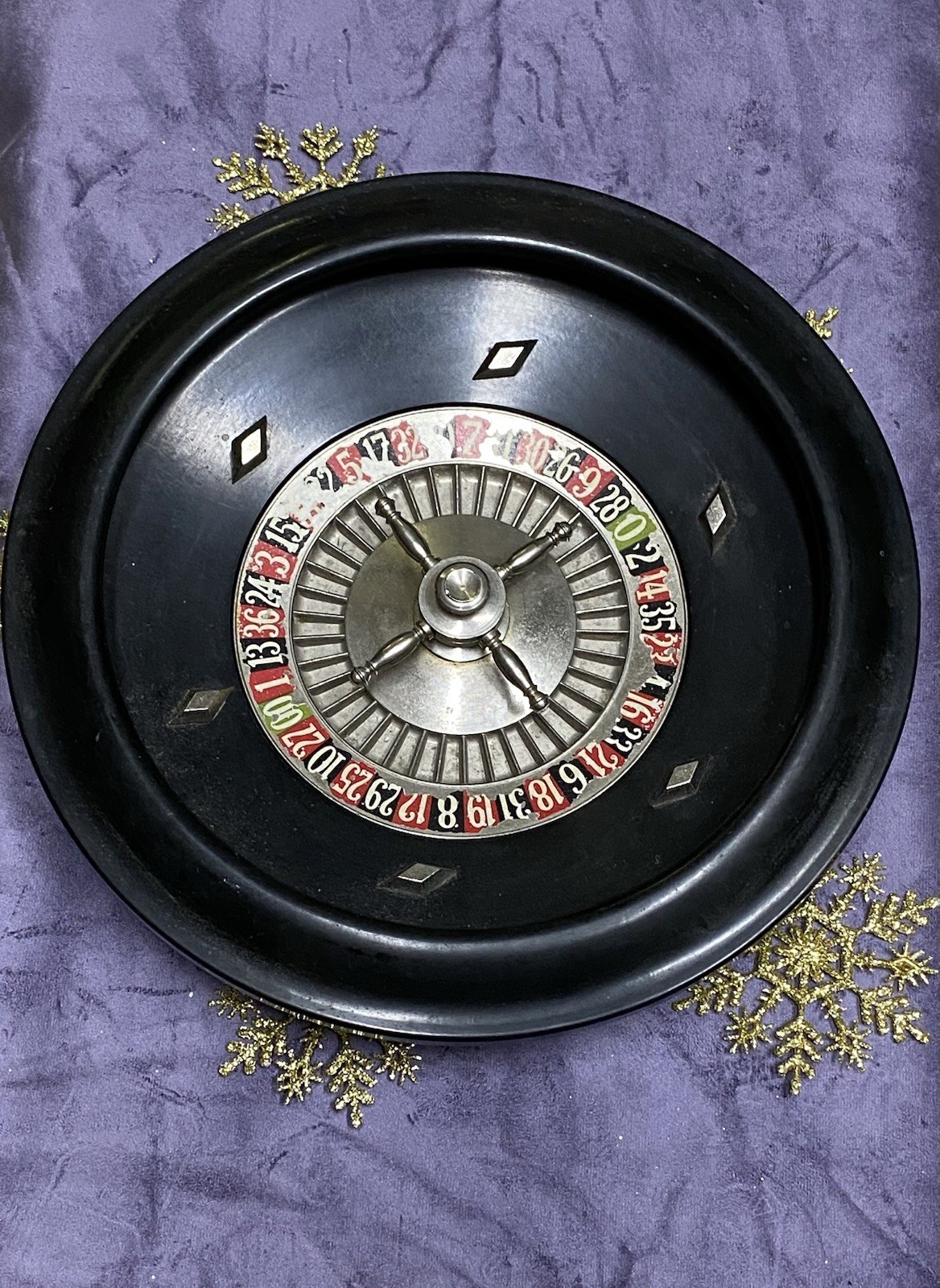 Vintage  Bakelite Roulette Wheel, Josa Games, 1930-1940 Made in USA.