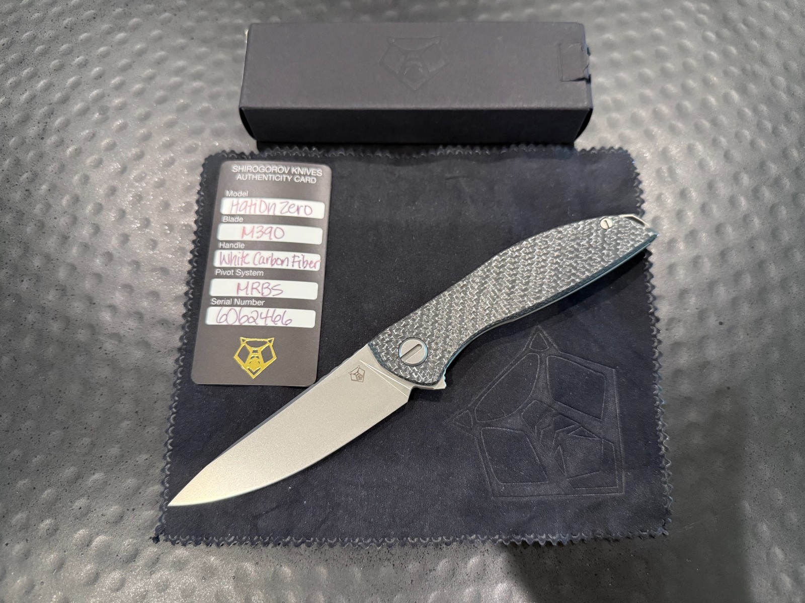 Shirogorov Knives - Hation Zero - White Carbon Fiber - M390