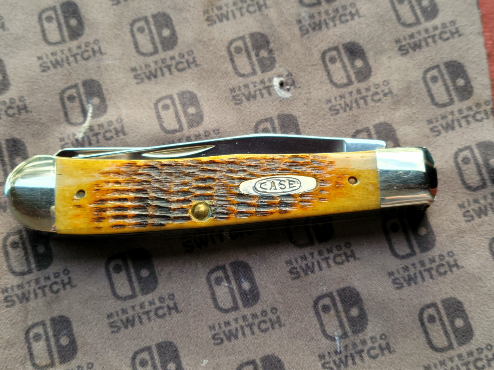 Vintage ​1996 Case XX 4 Dot Trapper 6254 SS Amber Bone Two Blade Pocket Knife