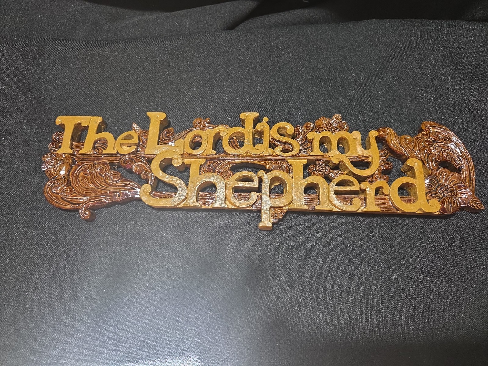 “The Lord is my Shepherd” Wall Hanging Decoration Carving work 4” x 14”