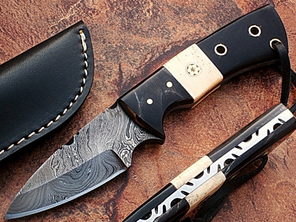 General Patton\'s Custom Damascus Knife 1095 HC Steel Handmade Razor Sharp Blade