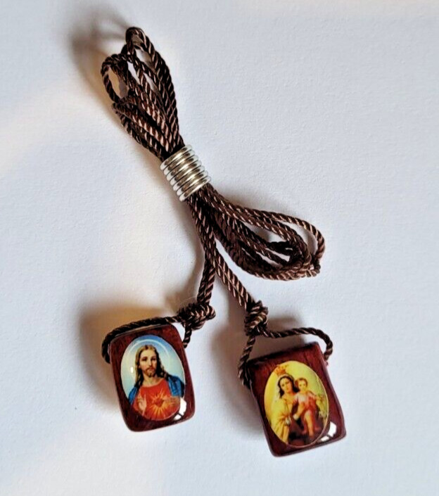 2 x Wood Catholic Brown Scapular, Medal of Jesus/Our Lady of Mt. Carmel
