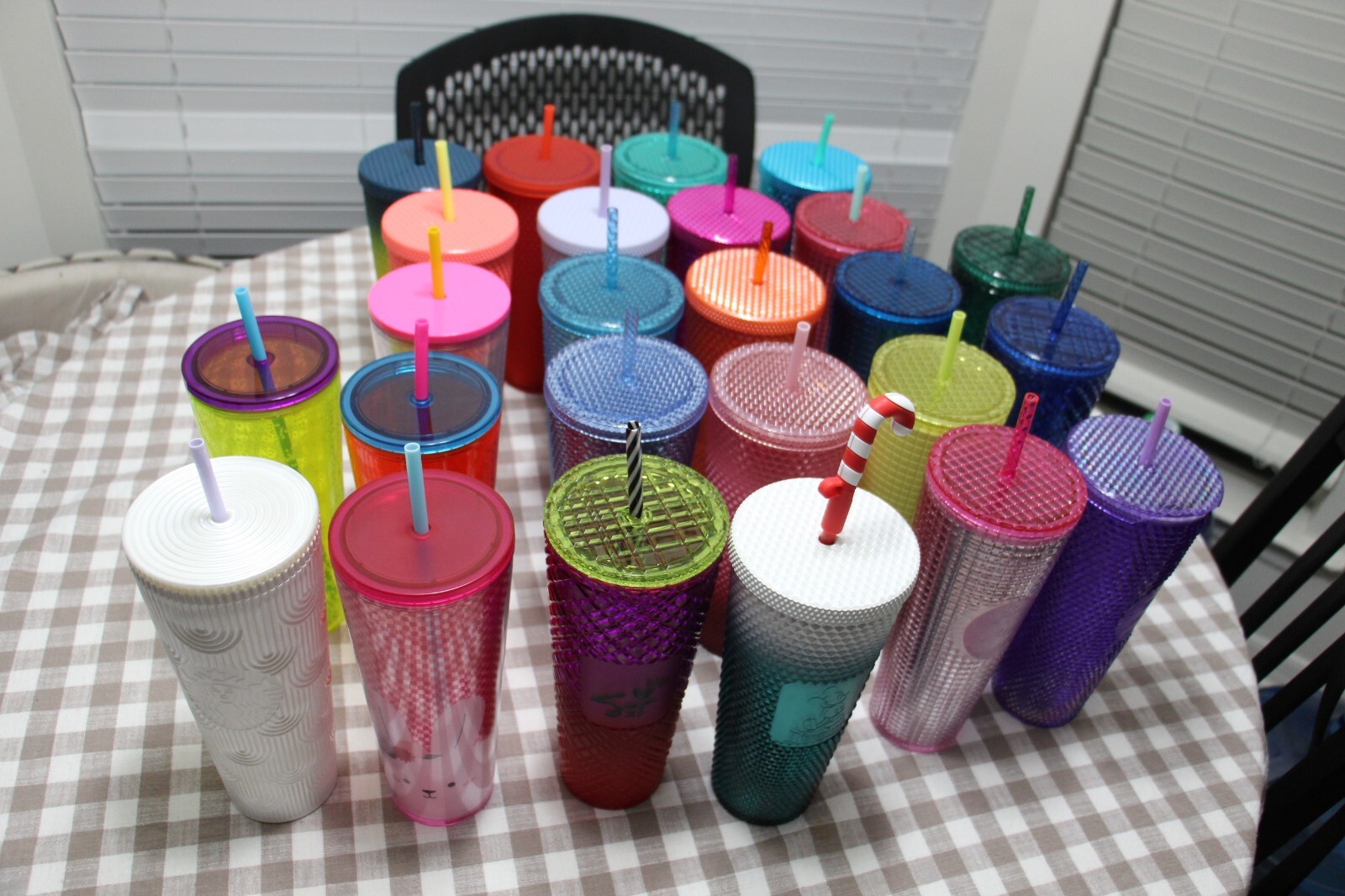 LOT OF 25 ASSORTED STARBUCKS TUMBLERS COLLECTION INCLUEDS SOME LIMITED EDTIONS 