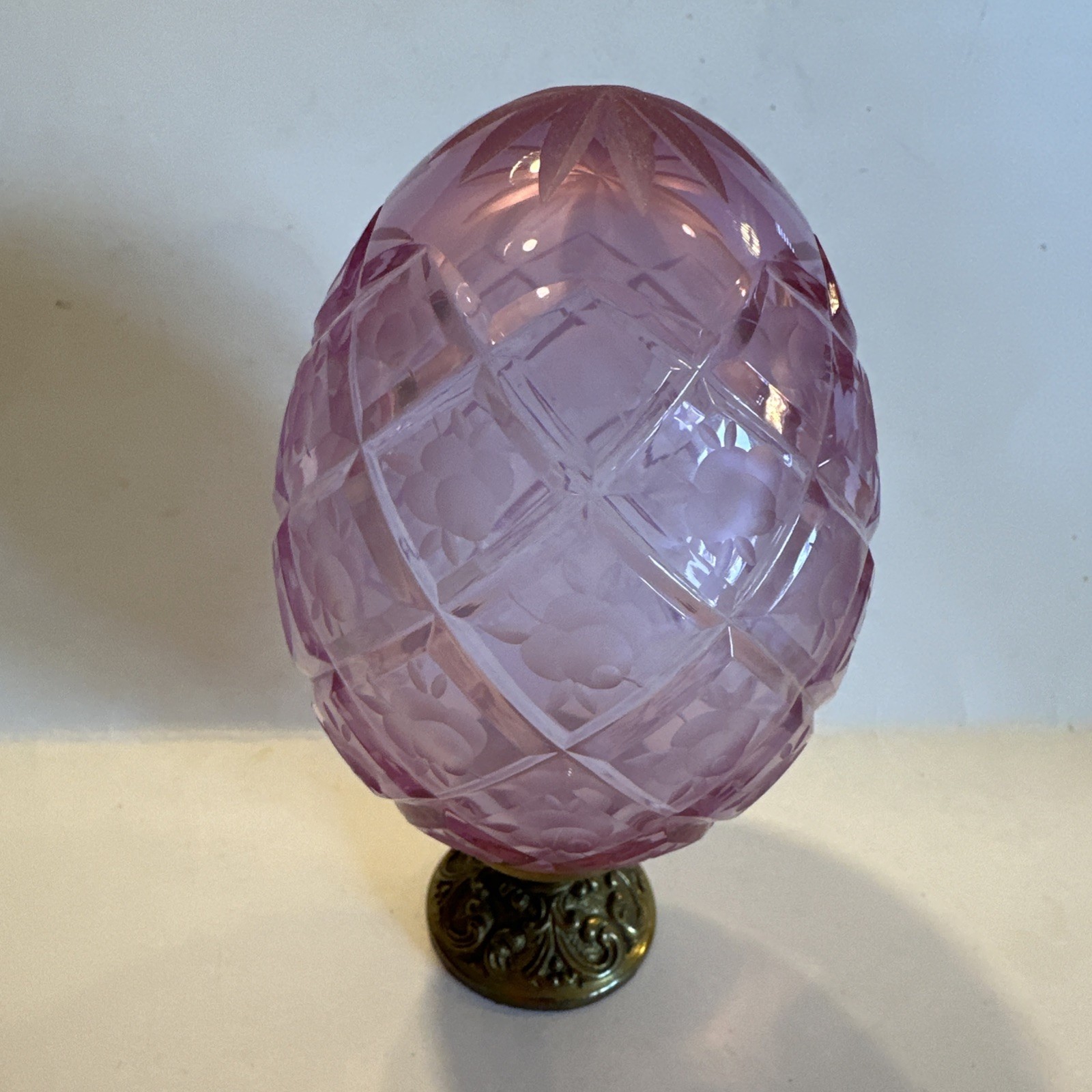 Faberge 0284 Lilac Rose Trellis Crystal Egg Gold Stand