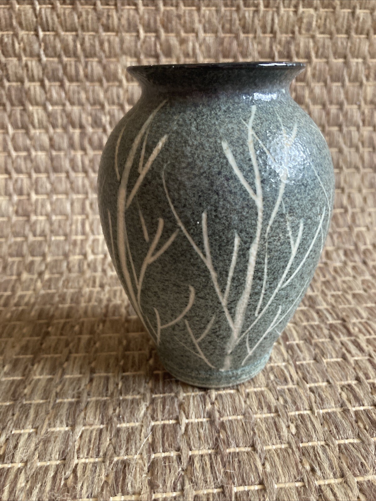 Vintage Waylande Gregory Styled Vase Mottled Green Branch Silhouette Design Vintage Waylande Gregory Styled Vase Mottled Green Branch Silhouette Design