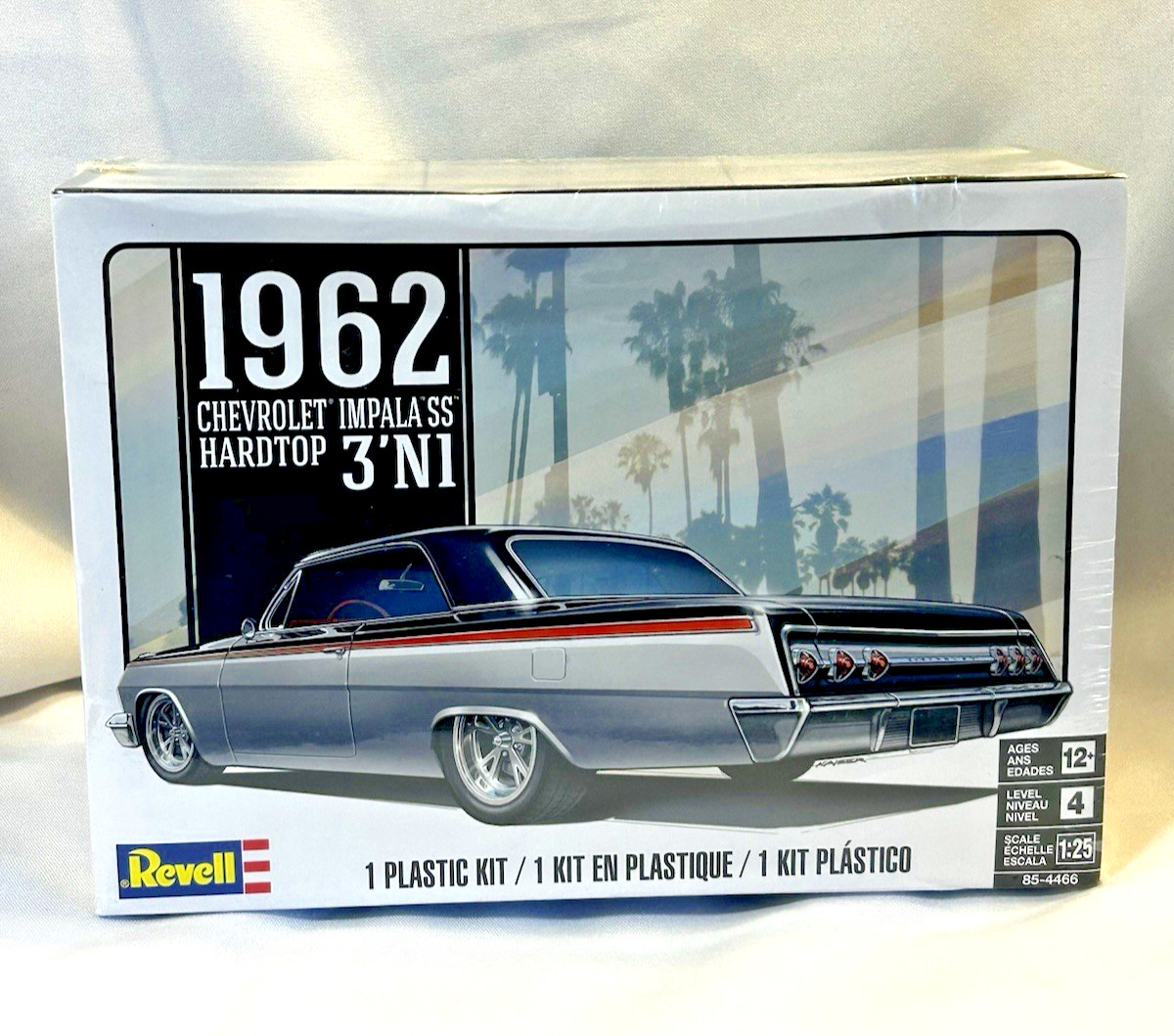 REVELL Chevy 1962 Impala SS HardTop 3\'N 1 model kit NEW in FACTORY SEALED BOX REVELL Chevy 1962 Impala SS HardTop 3\'N 1 model kit NEW in FACTORY SEALED BOX