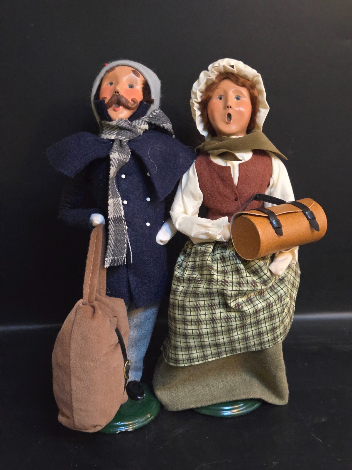 Byers Choice Traveler Man Woman Pair Signed Limited Edition 37/100 Artist Proof