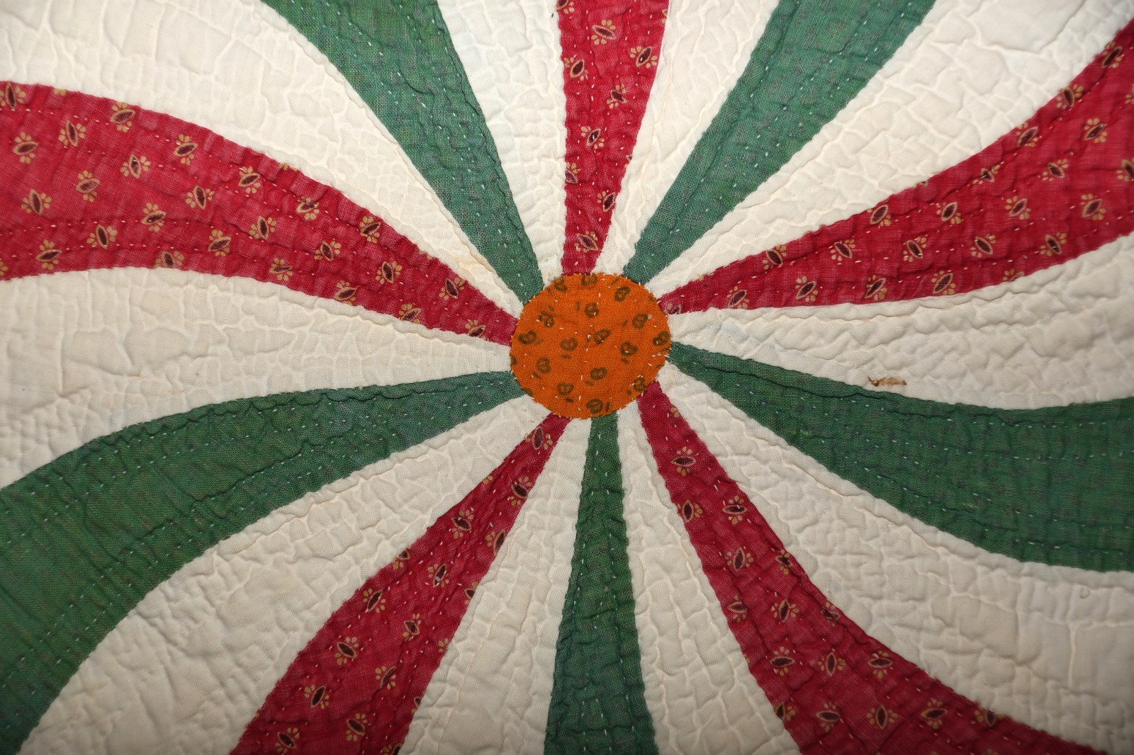Vintage/Antique Christmas Applique Cutter Quilt Block Red Pillow Tree Skirt