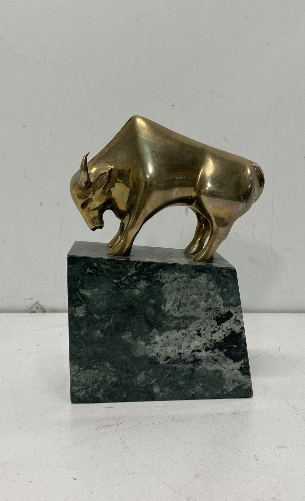 Gatco Solid Brass Charging Bull Sculpture Marble Base 8x6x3 Vintage Taiwan