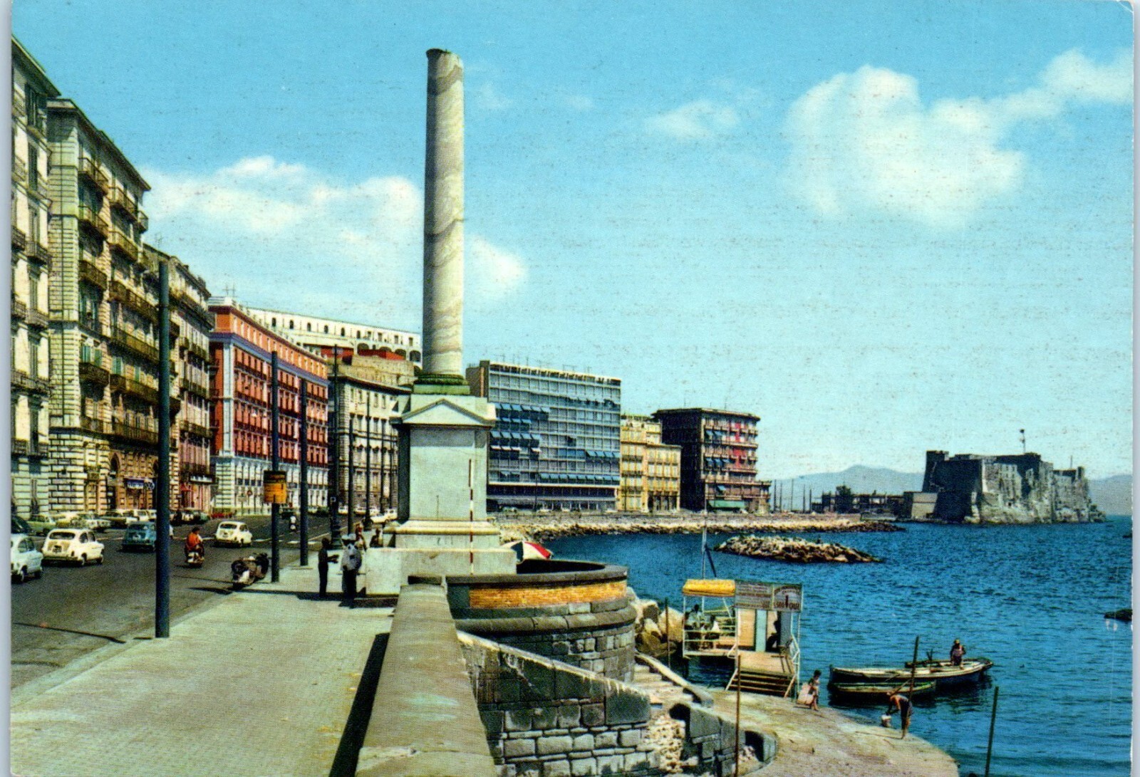 Victory Square - Monument to the Fallen of War, Naples, Italy Postcard