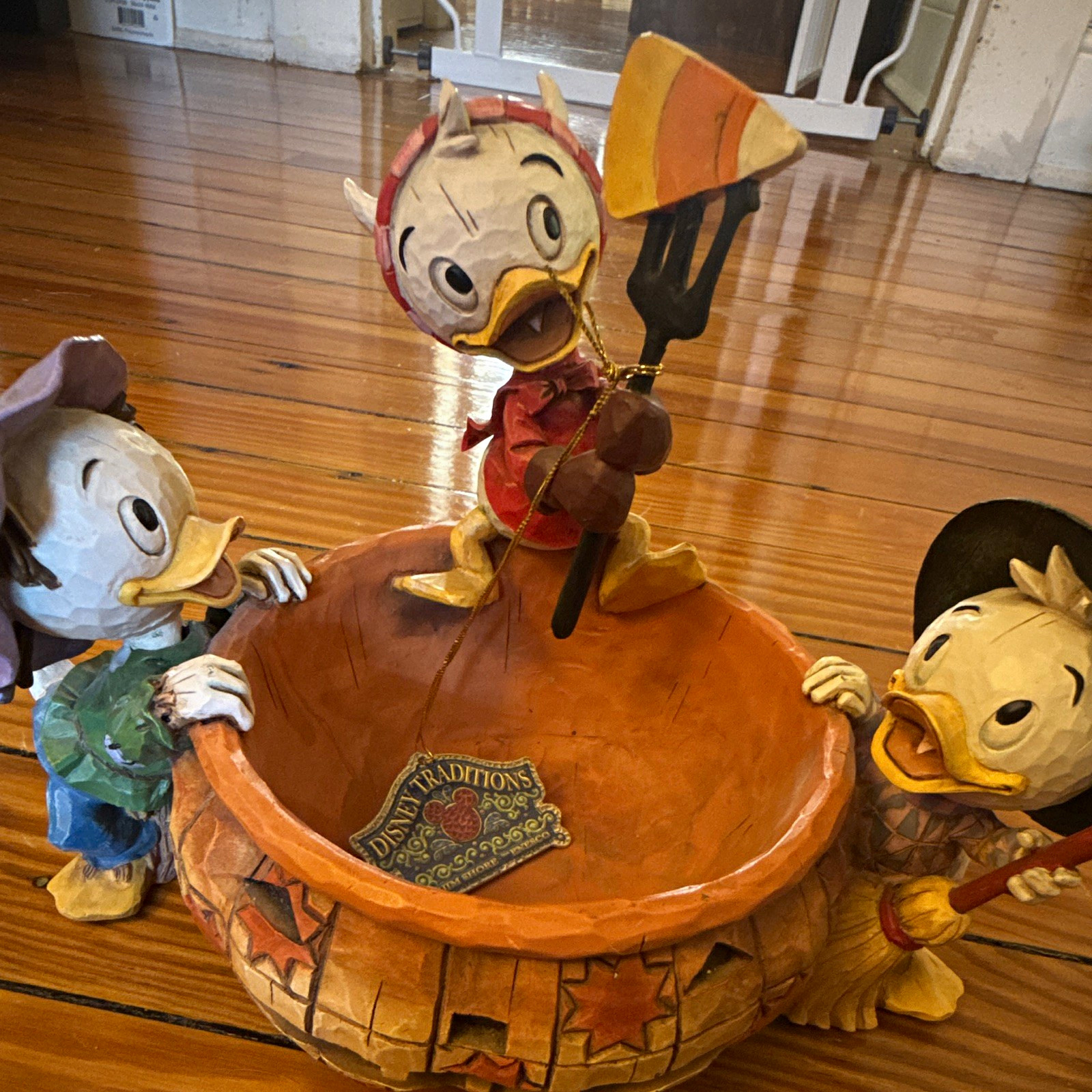 Enesco Disney Donald Duck Figurine 