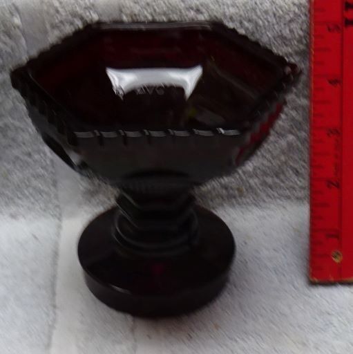 ** Vintage - AVON - CAPE COD - RED RUBY Glass - CANDY DISH - Excellent **