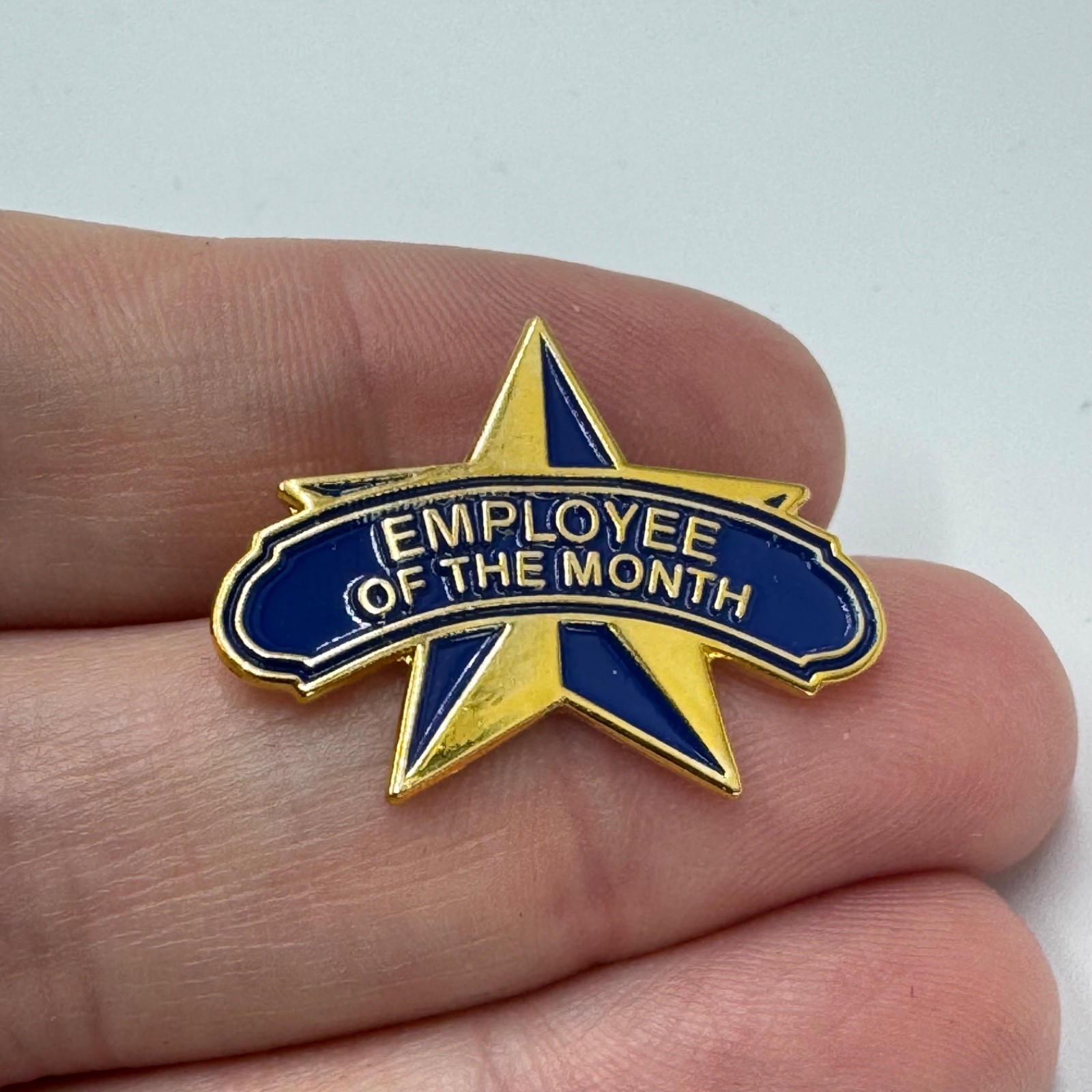Culver\'s Employee Of The Month Star Lapel Pin Award New Old Stock Culvers