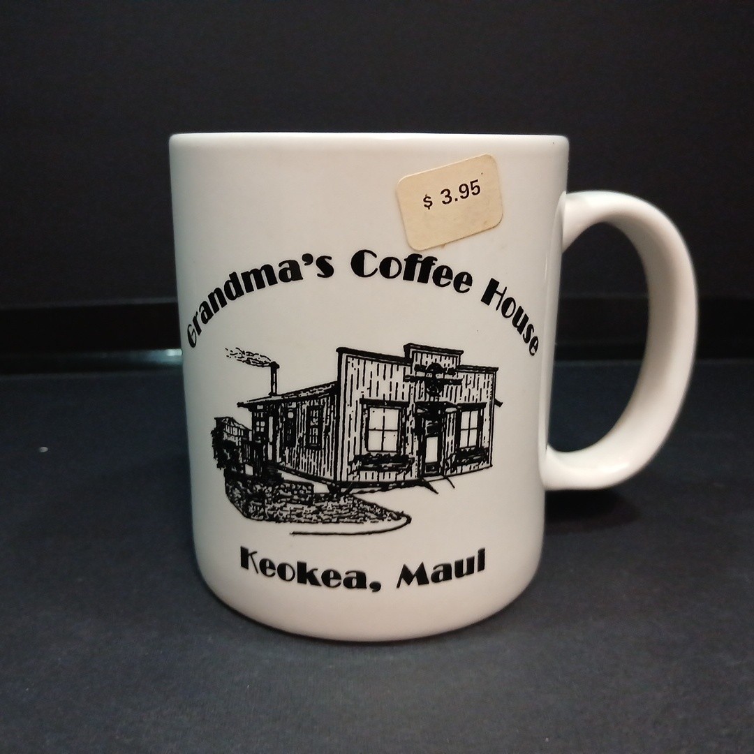 Vintage 'Grandma's Coffee House', Keokea Maui Hawaii, Coffee Mug Vintage 'Grandma's Coffee House', Keokea Maui Hawaii, Coffee Mug