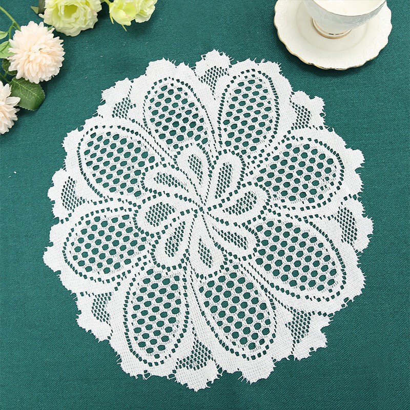 4Pcs/Lot White Vintage Embroidered Lace Doilies Flower Doily Round Table Mat 14\