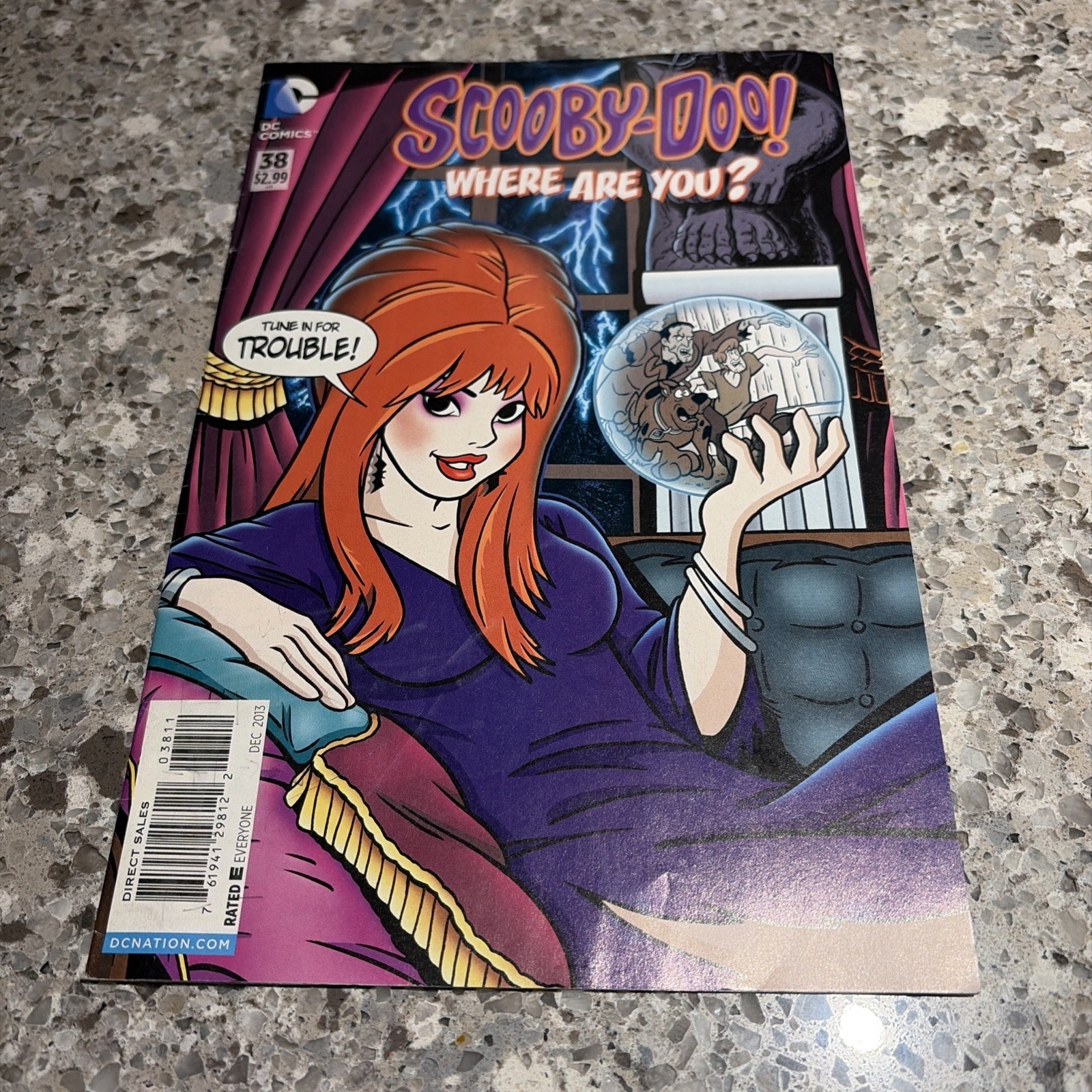 2013 Scooby-Doo Where Are You? #38 D.C. Comics Daphne Elvira Homage Cover