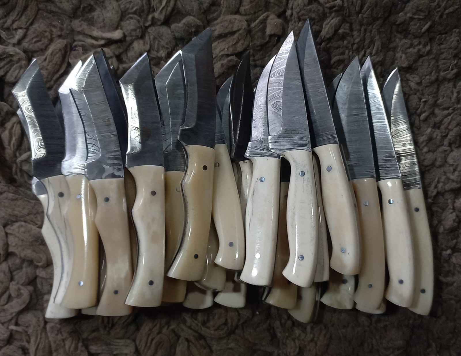 Lot of 50 Pcs 6''Full Tang Skinners Bone Handle Damascus Steel W/Sheath From USA