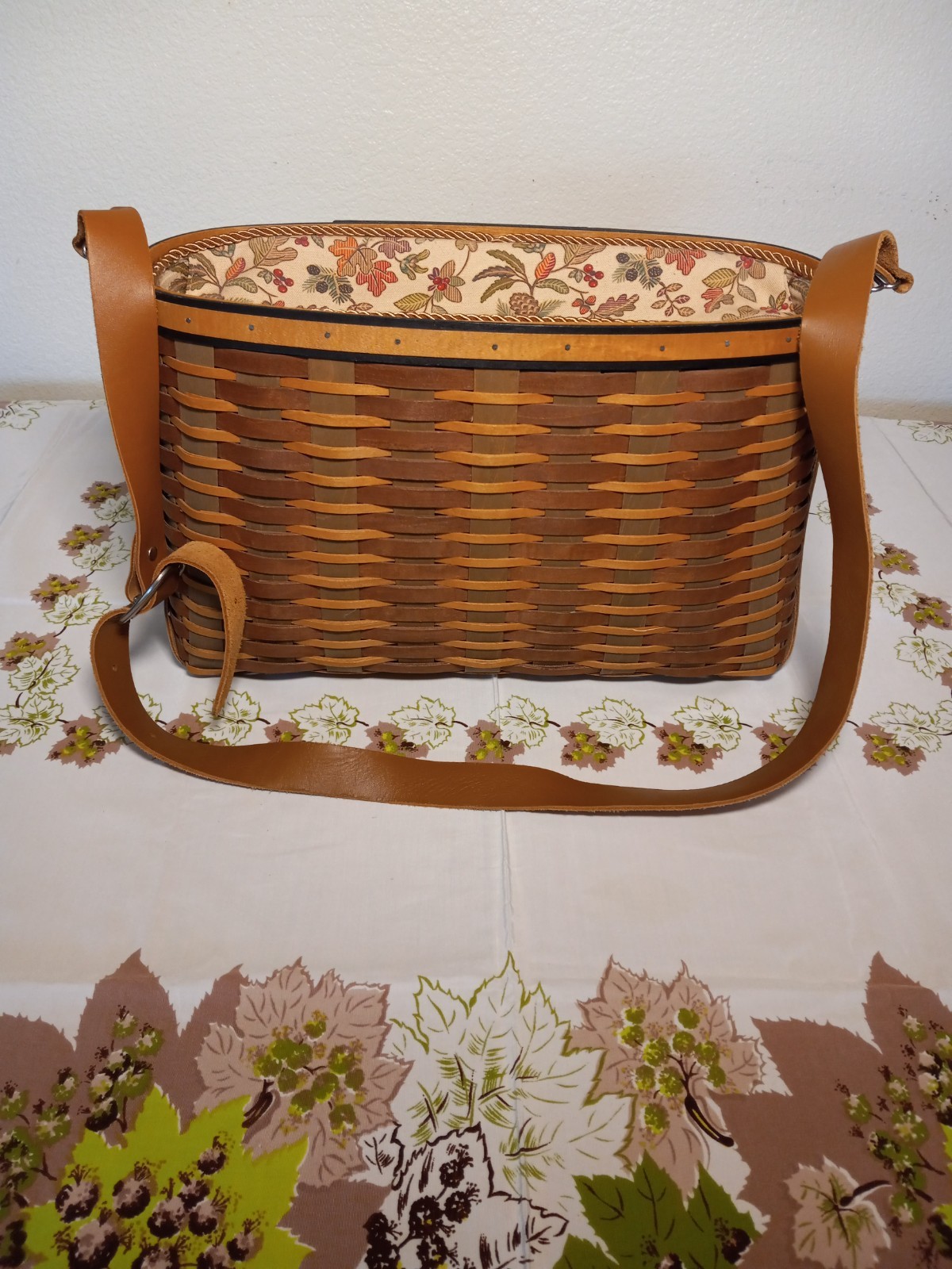 Longaberger New Hostess Chestnut Carry All Basket Set, Liner, Protector