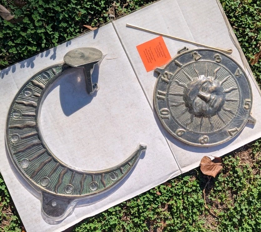 Brass Metal Sundial Moon Celestial Vintage Green Yard Outdoor Garden Decor 