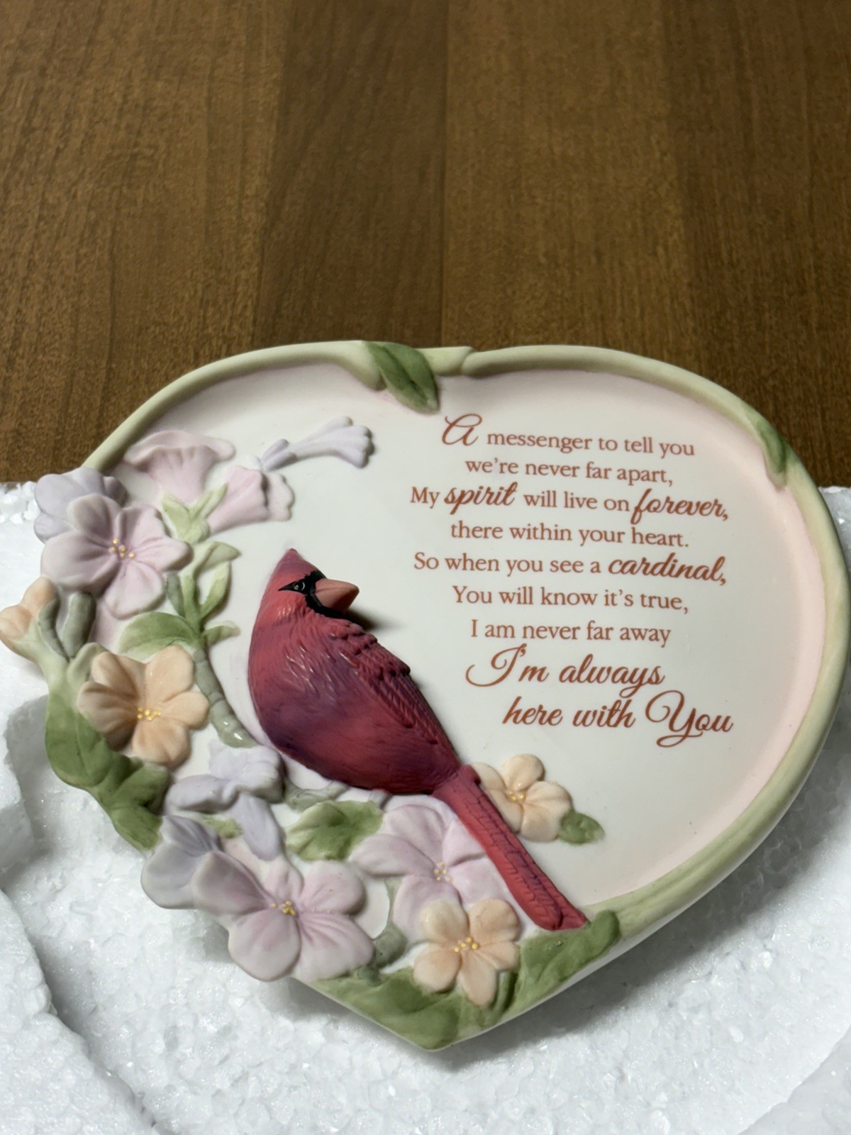 Bradford Exchange 2018 Cardinal Bird “Messenger From Heaven” Wall Plate Decor