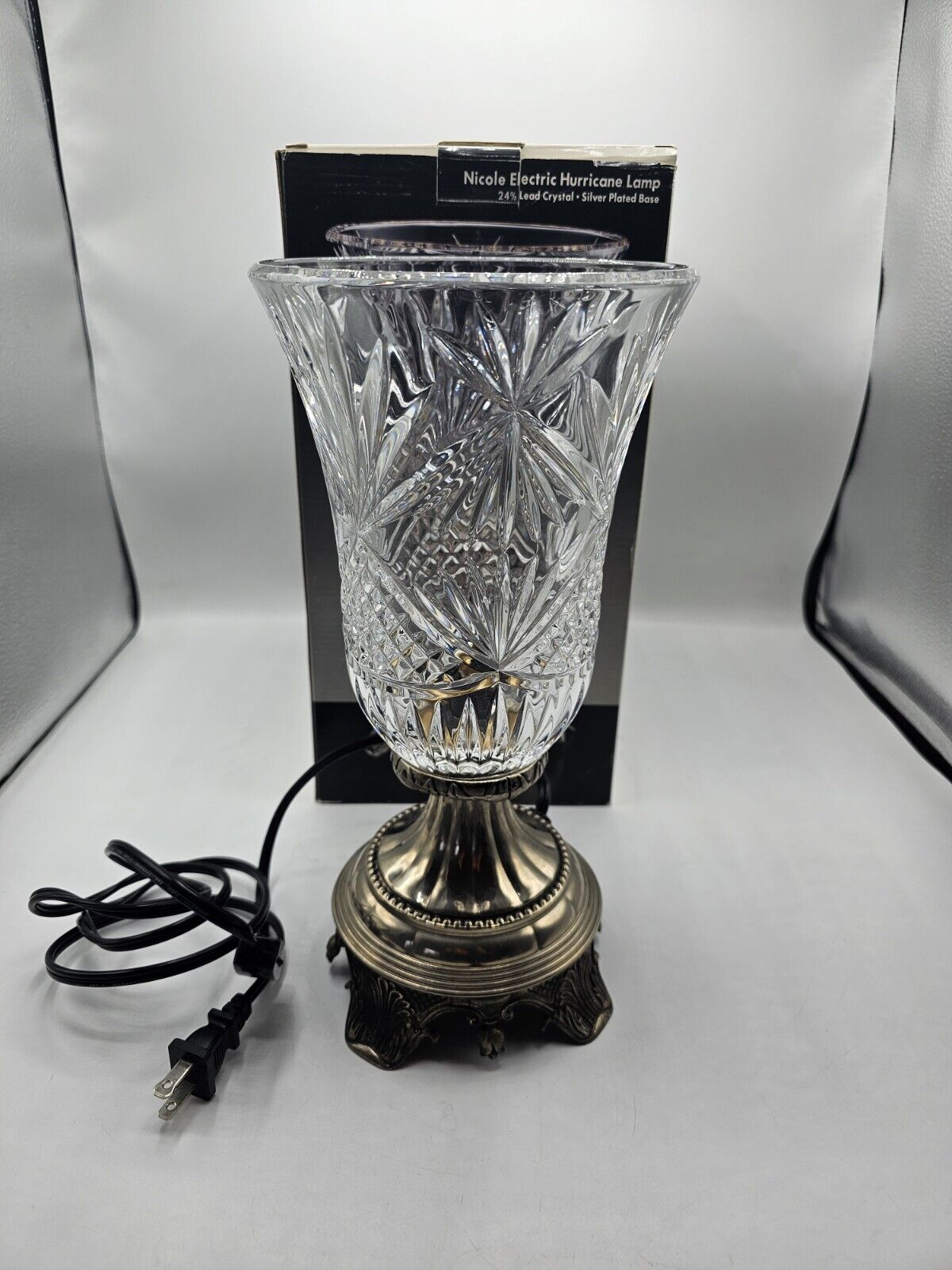 Shannon Vintage Crystal Silver Base Nicole Electric Hurricane Lamp #42781 Tested