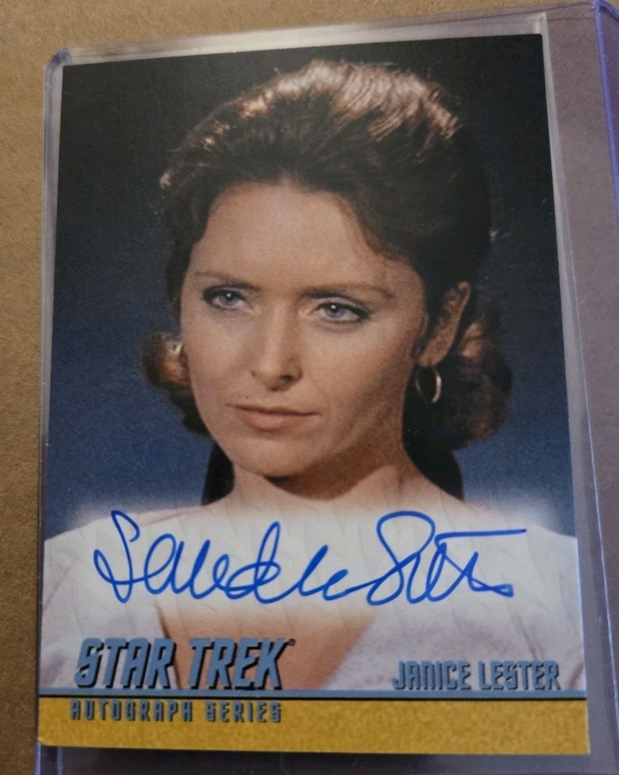 2009 Star Trek: TOS 40th S3 Sandra Smith as Janice Lester A203 autograph card