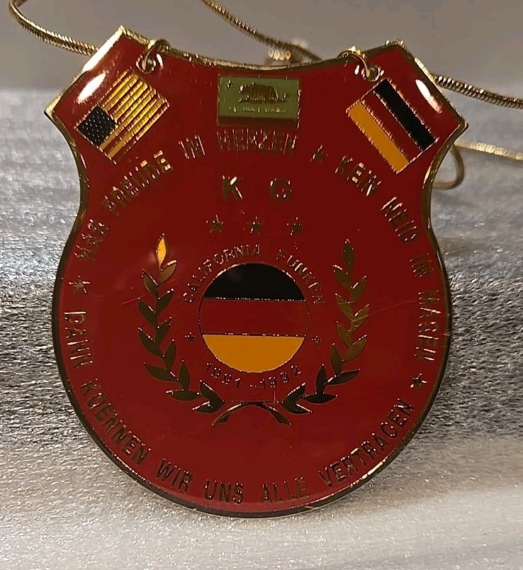 1992 German American California Funken Carnival Badge Medal 4\