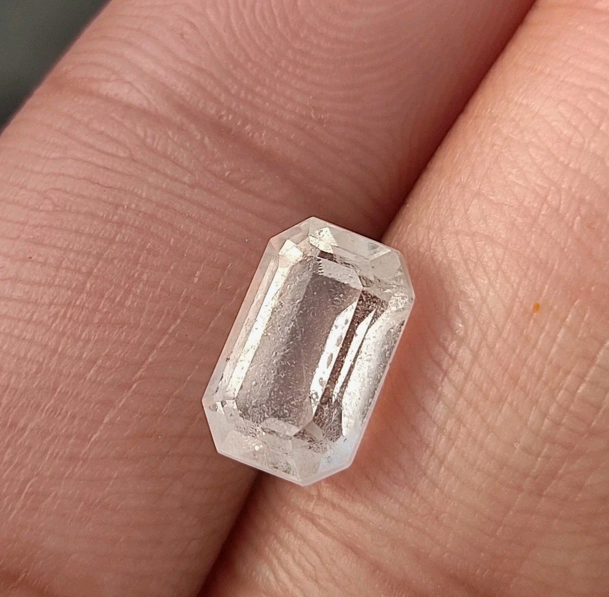 4 ct Aesthetic Natural White Topaz Clear  Gemstone - Baguette Cut