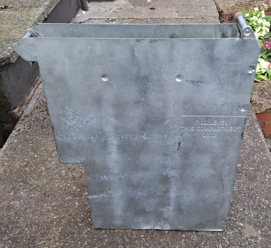 OLDER PATTERN BRITISH AFV WARRIOR 7.62 BELT TRAY