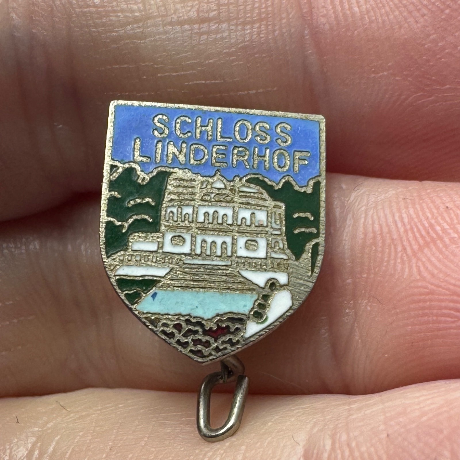 Vintage Schloss Linderhof Castle Scenic Germany Travel Souvenir Lapel Pin Vintage Schloss Linderhof Castle Scenic Germany Travel Souvenir Lapel Pin