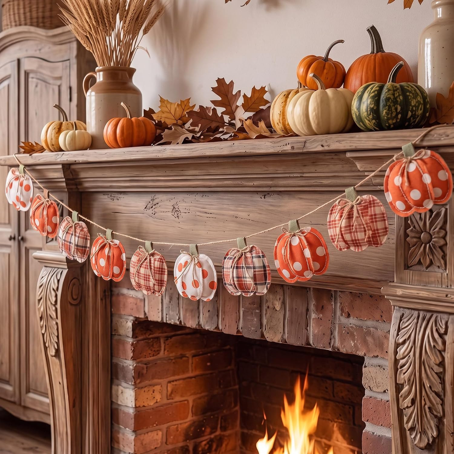 Vintage Fall Pumpkin Patchwork Fabric Pumpkin Garland with Bow Vintage Fall Pumpkin Patchwork Fabric Pumpkin Garland with Bow