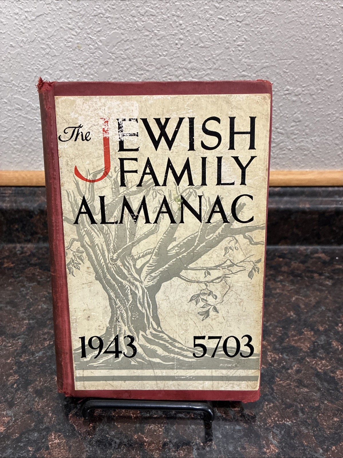 Jewish Family Almanac 1943 5703 (1942 Hardcover Book) F.F.F. Publishers Calendar
