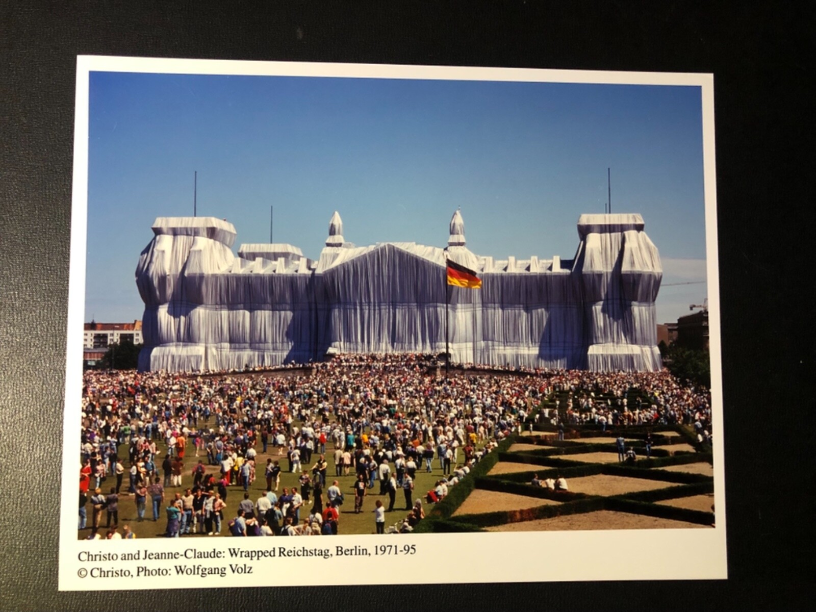  RARE CHRISTO WRAPPED REICHSTAG RARE PROJECT PHOTO 8''X10'' BY WOLFGANG VOLZ