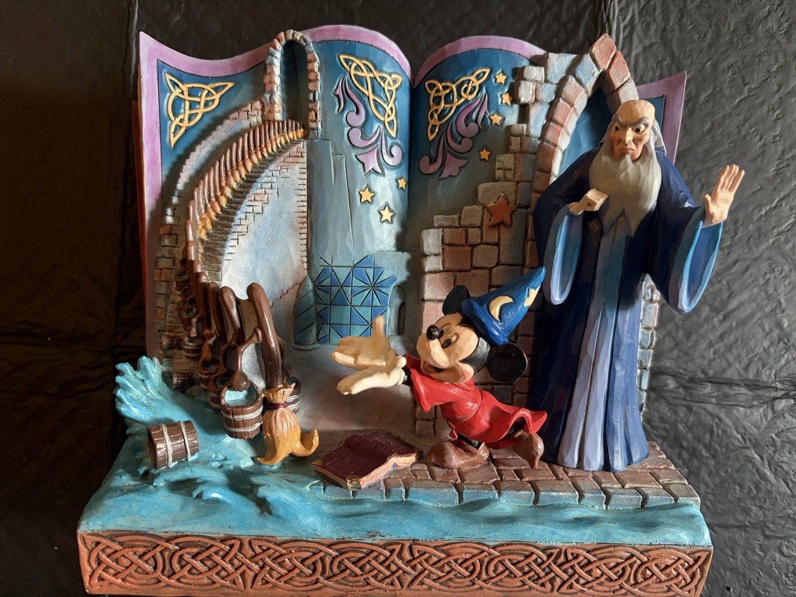 New Jim Shore Disney SORCERER MICKEY Mouse STORY BOOK Fantasia Figurine Diorama