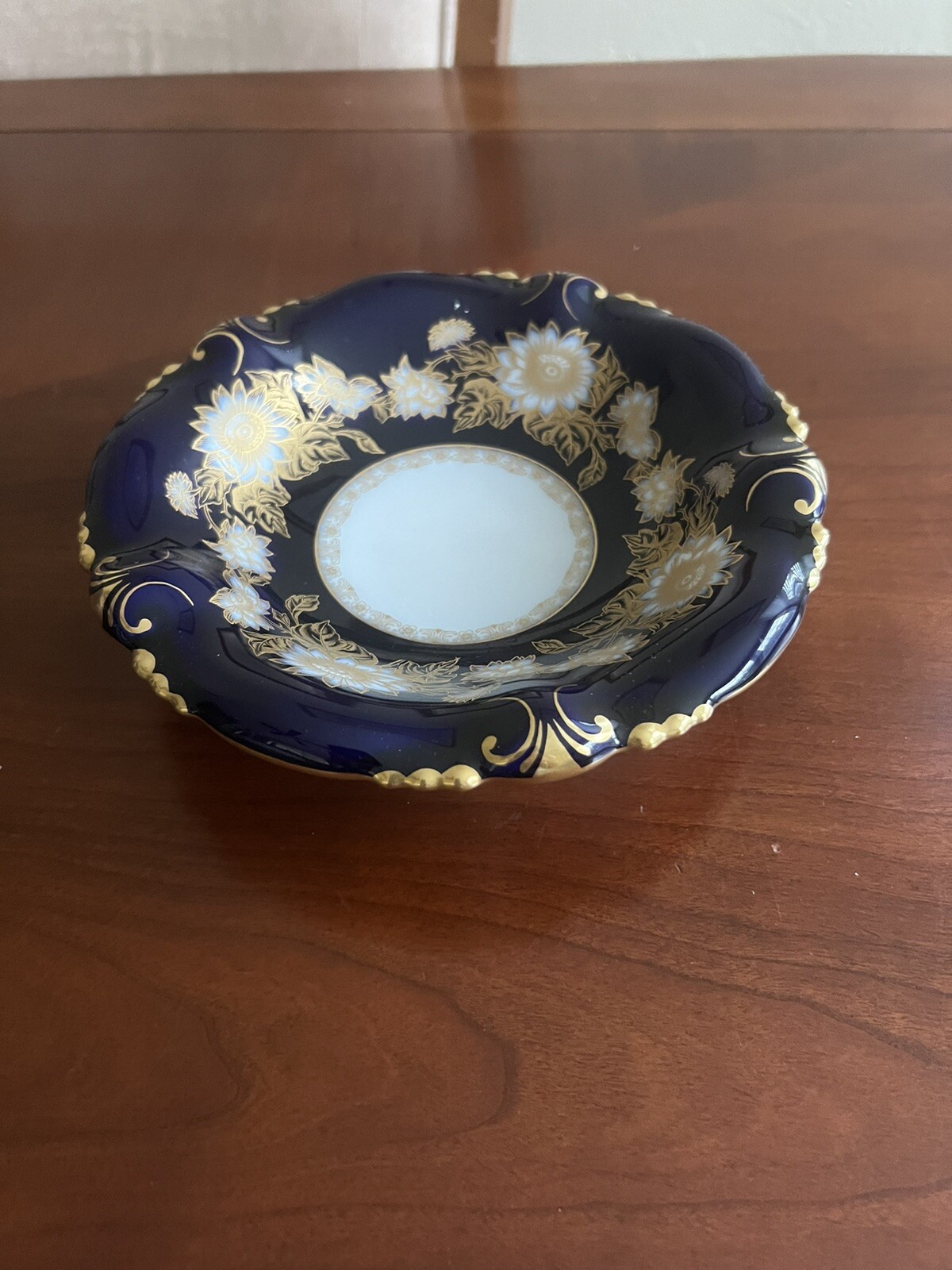 Kobalt Blue  CM HUTSCHENREUTHER German Porcelain AELTESTE dish