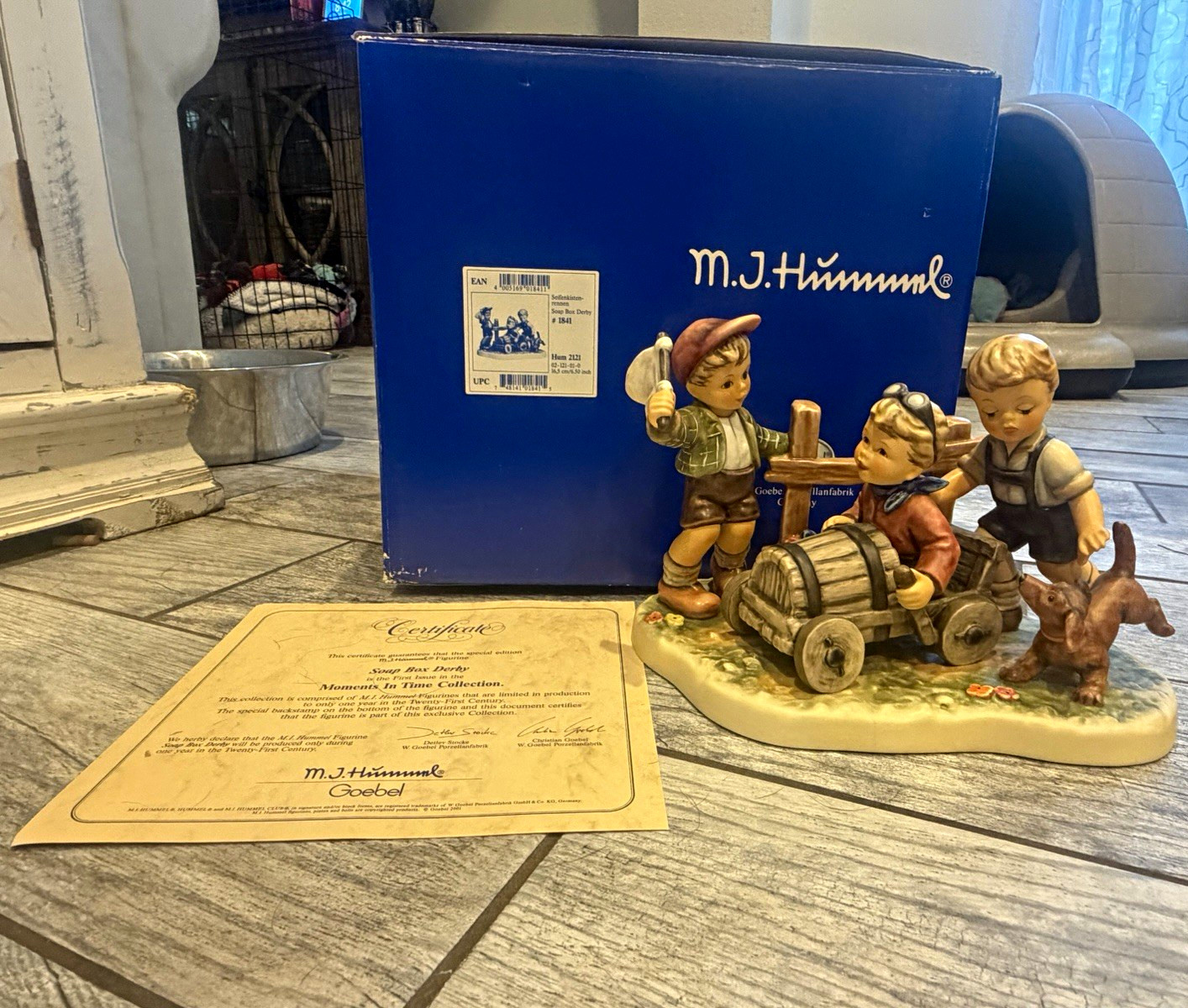M.I. Hummel “Soap Box Derby” HUM 212I Goebel Porcelain Figurine Box COA