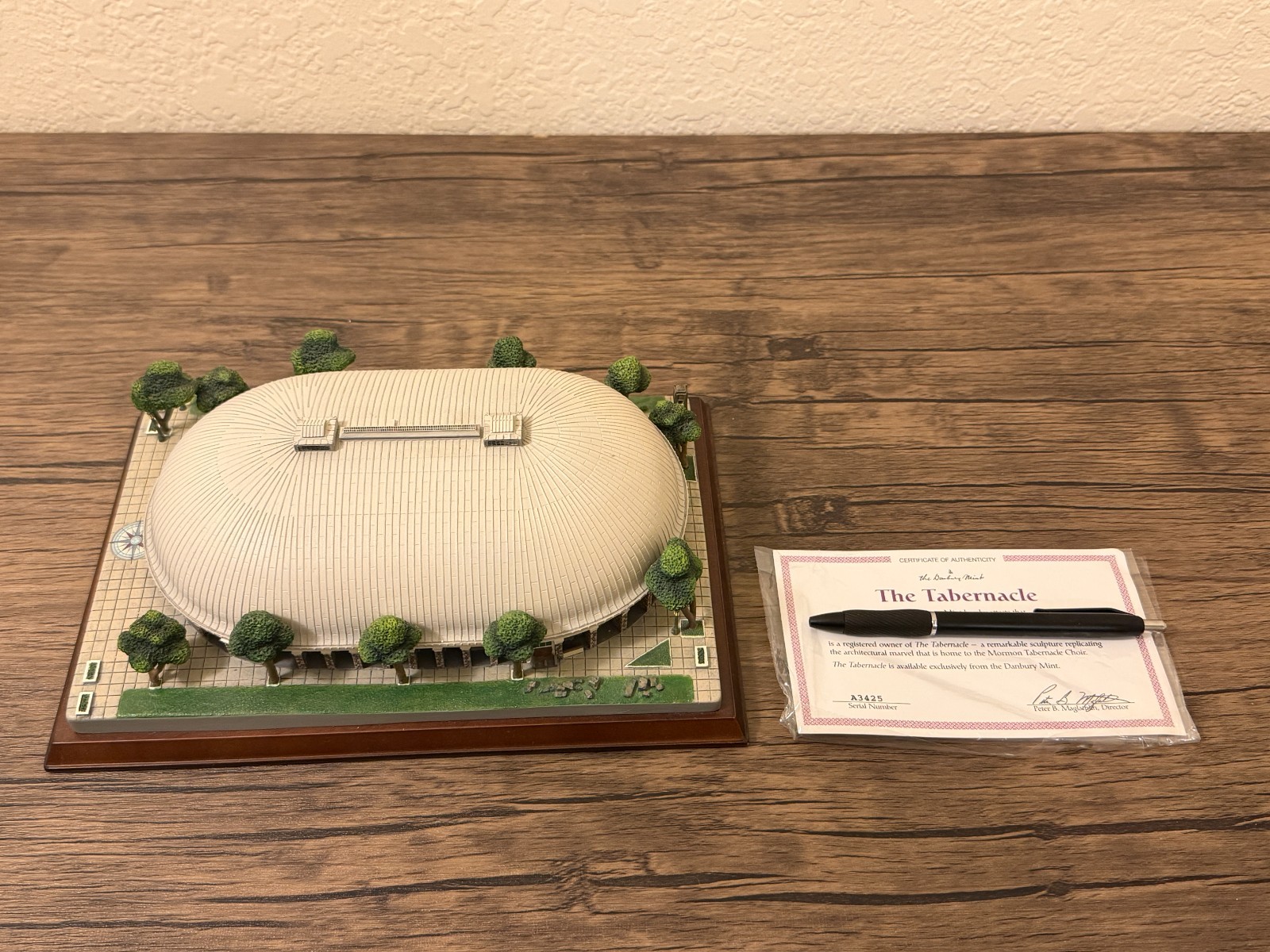 Danbury Mint The Tabernacle replica + COA