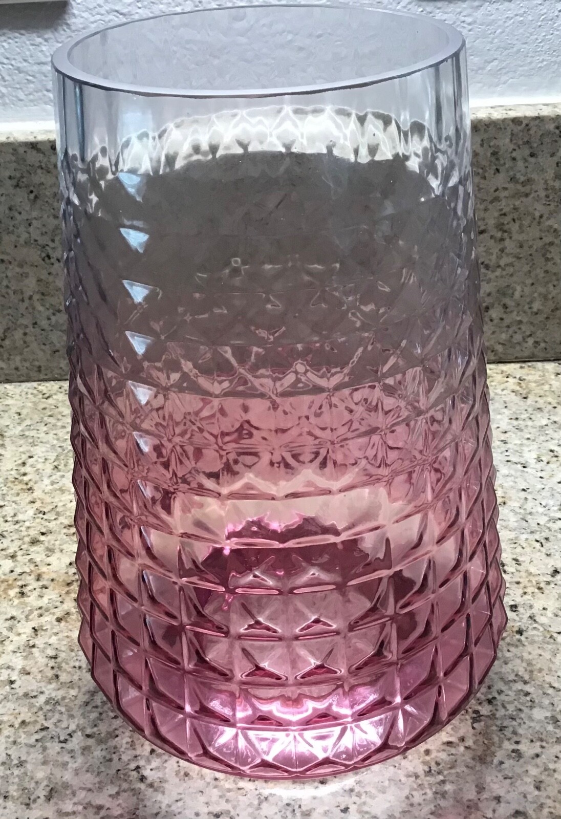 PINK GLASS VASE WITH SQUARE PYRAMID PATTERN - VASE 9\